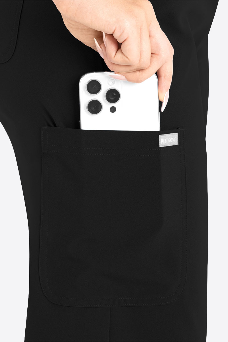 Women's Maevn Momentum Round scrubs set black-9