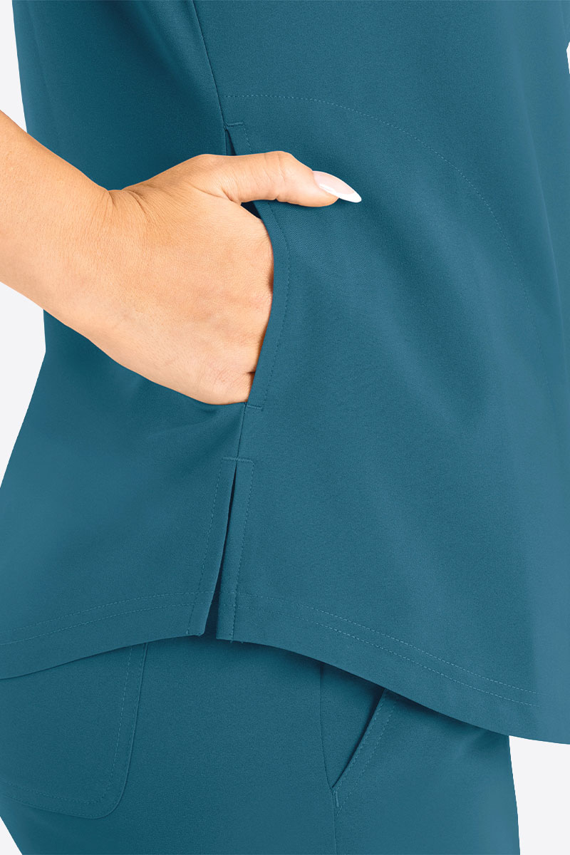 Women's Maevn Momentum Round scrubs set caribbean blue-5