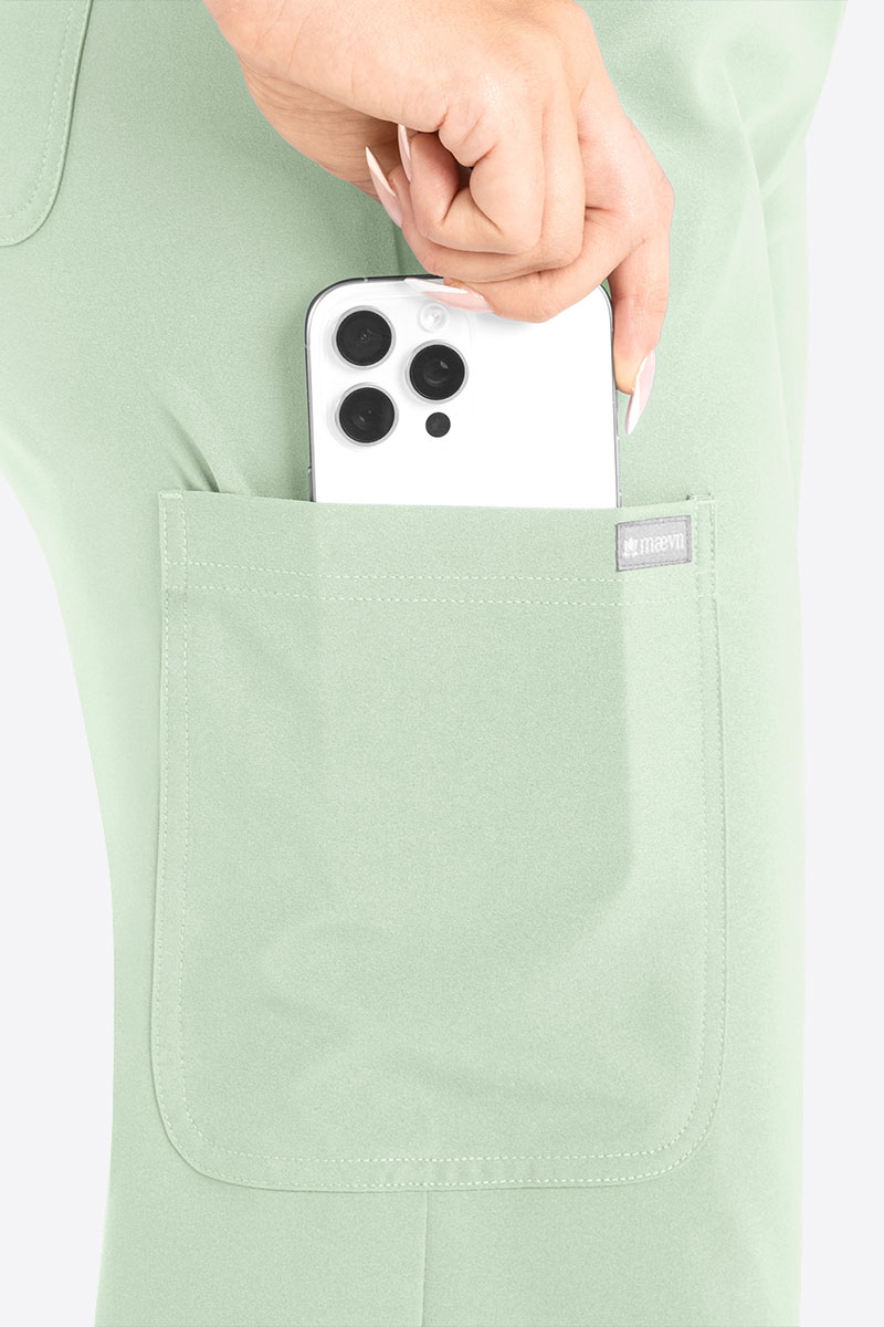 Women's Maevn Momentum Round scrubs set mint-9