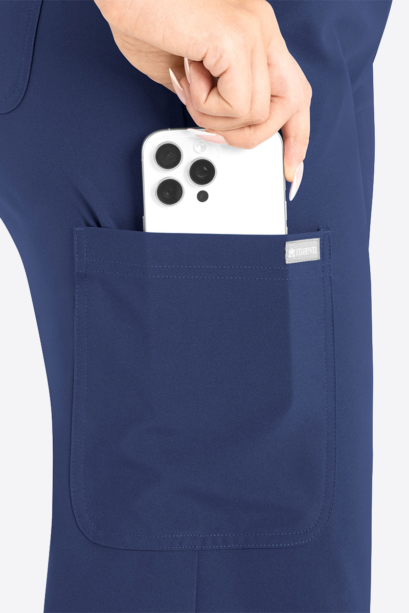 Women's Maevn Momentum Round scrubs set navy-9