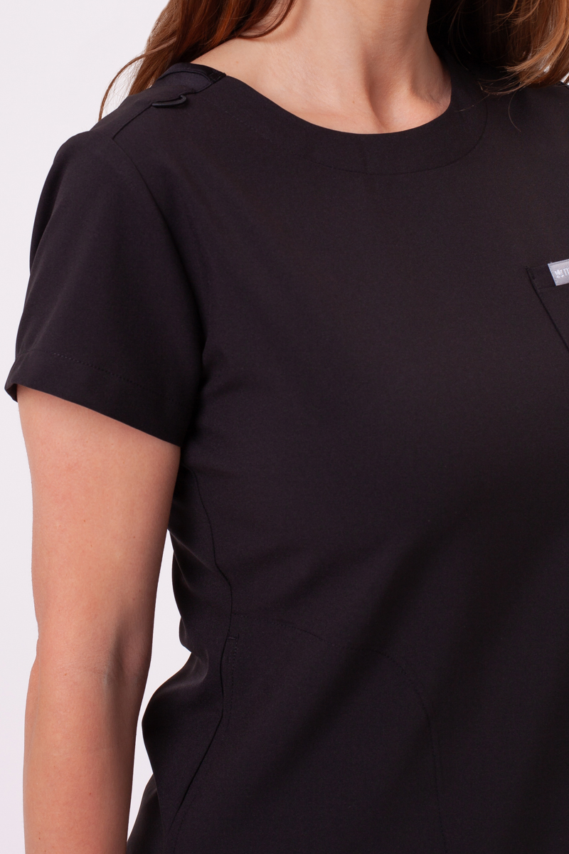 Women's Maevn Momentum Round scrubs set black-3