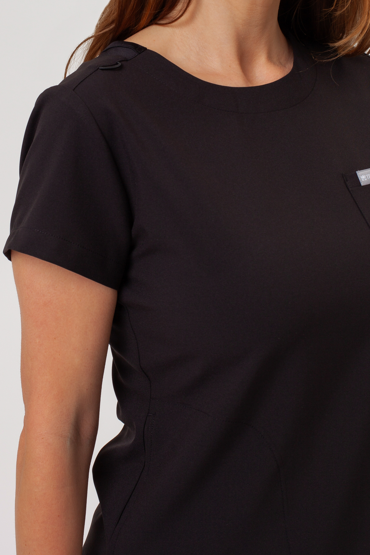 Women's Maevn Momentum Round scrubs set black-4