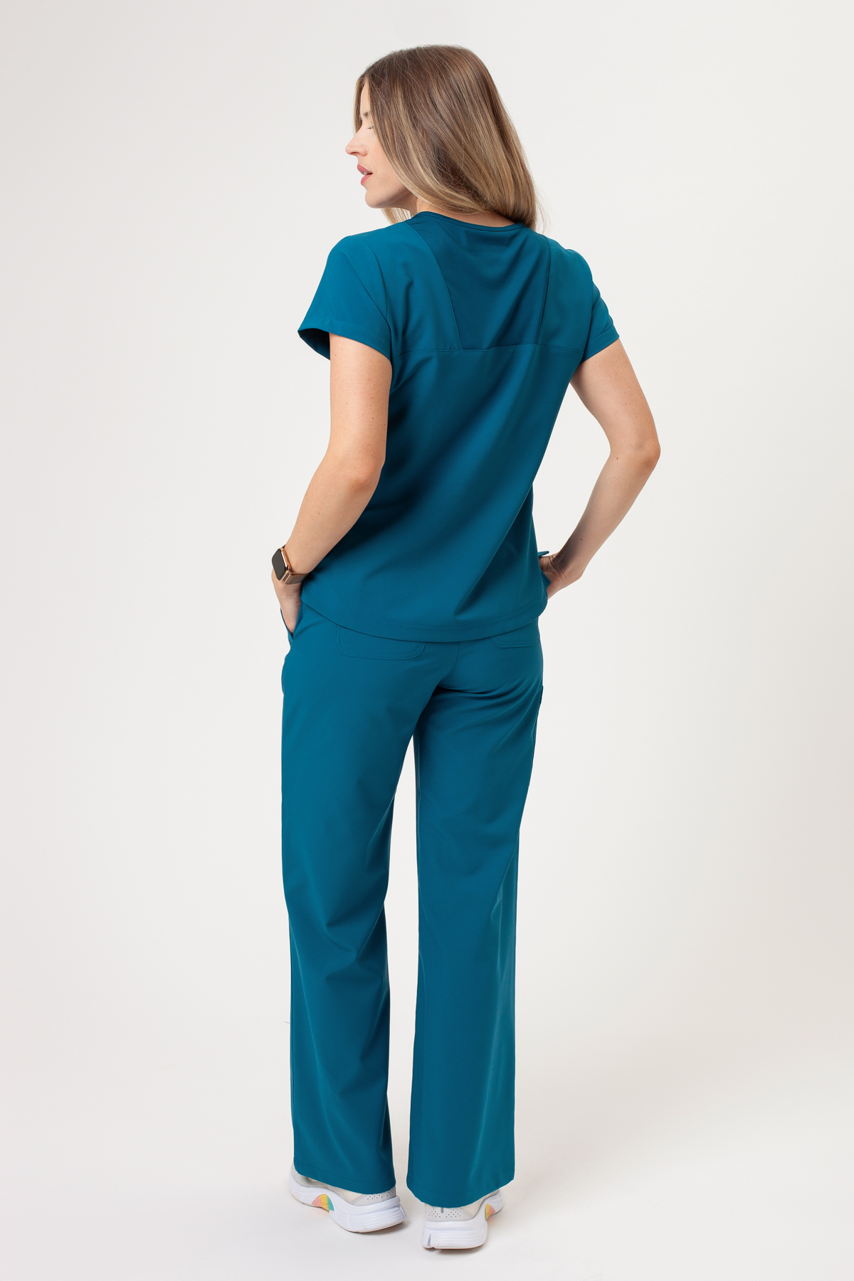 Women's Maevn Momentum Round Neck scrub top caribbean blue-8