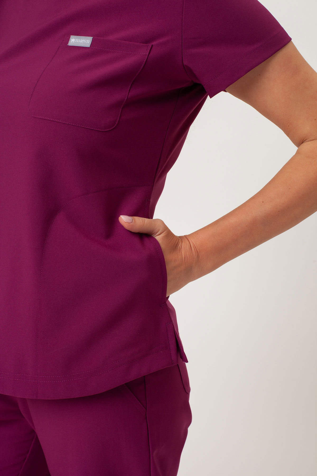 Women's Maevn Momentum Round scrubs set wine-7