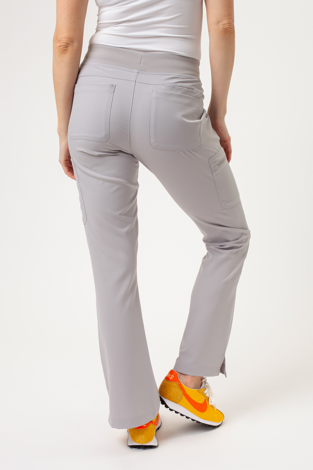 Women's Maevn Momentum Flare Leg scrub trousers quiet grey-2