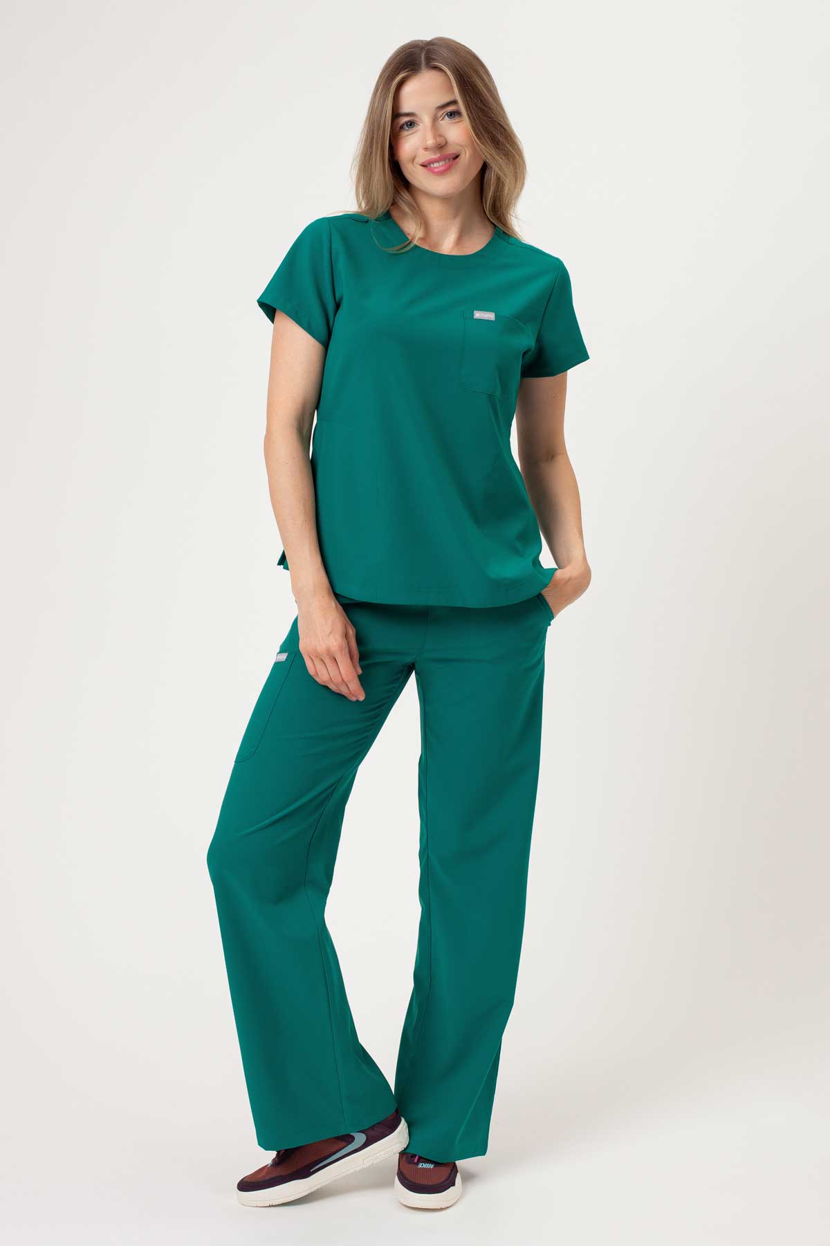 Women's Maevn Momentum Wide Leg scrub trousers hunter green-1