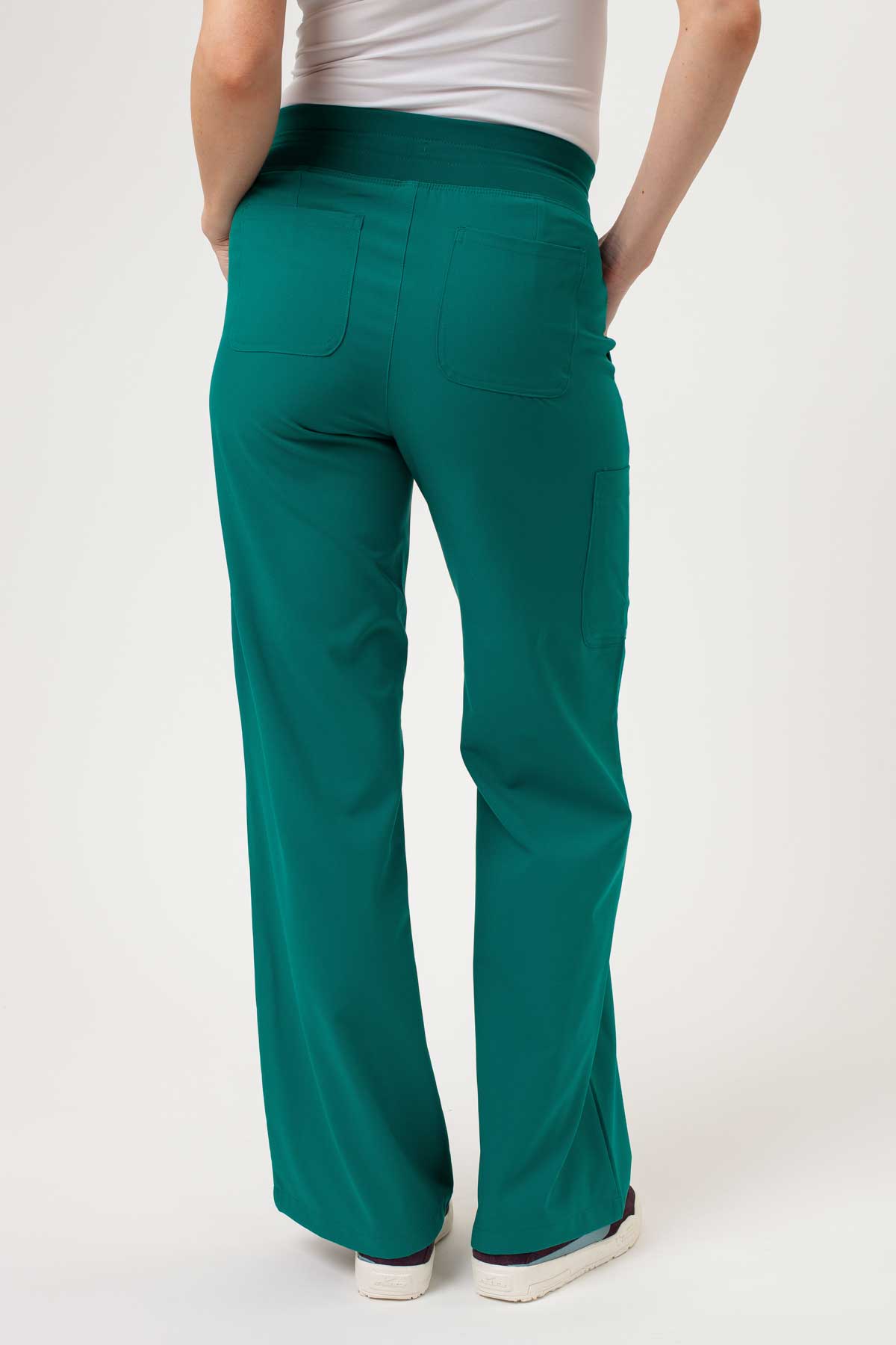 Women's Maevn Momentum Round scrubs set hunter green-9