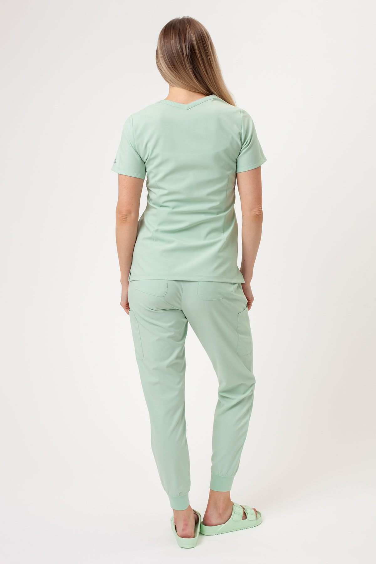 Women's Maevn Momentum Jogger scrubs set honeydew-1