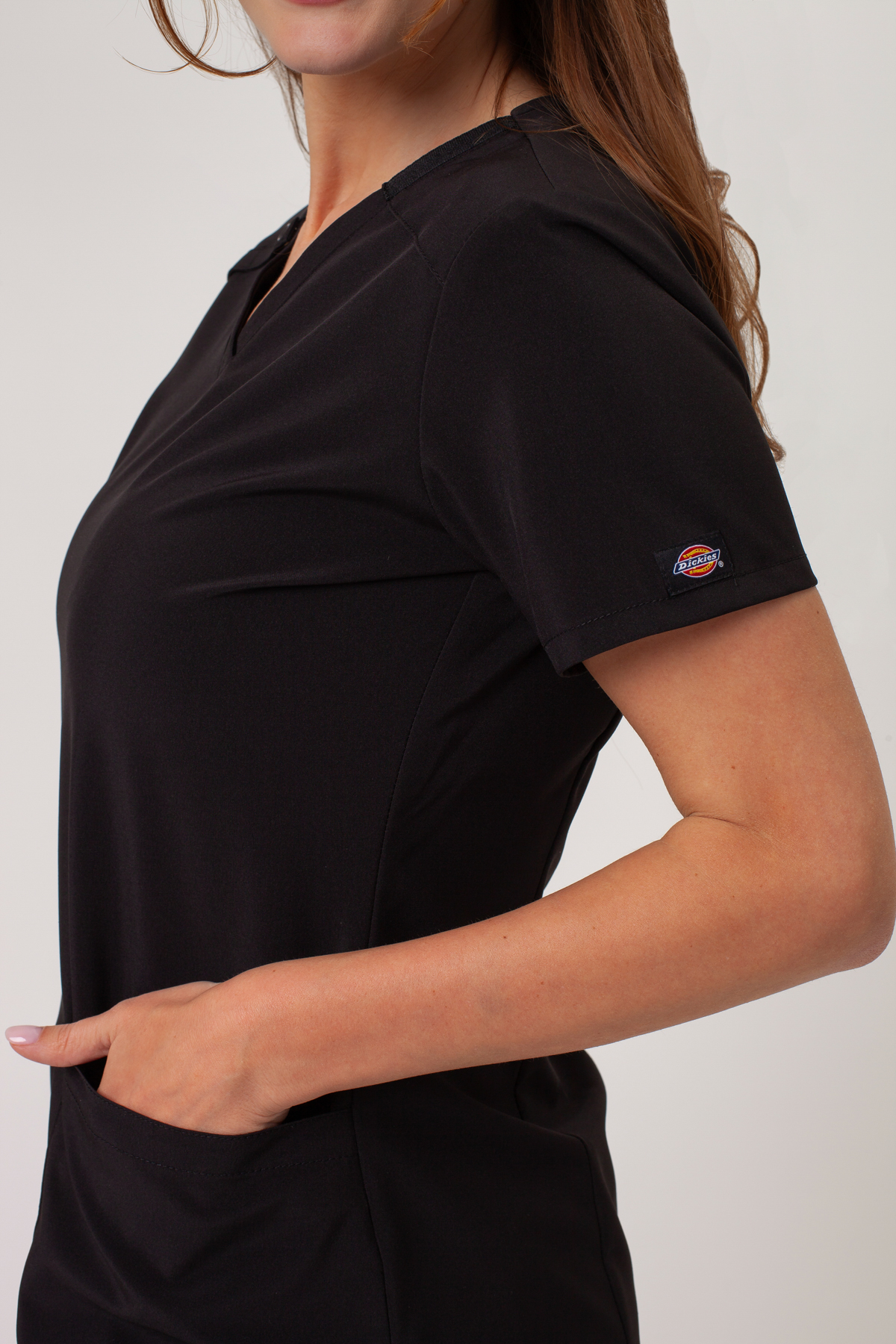 Women’s Dickies EDS Essentials V-neck scrub top black-5