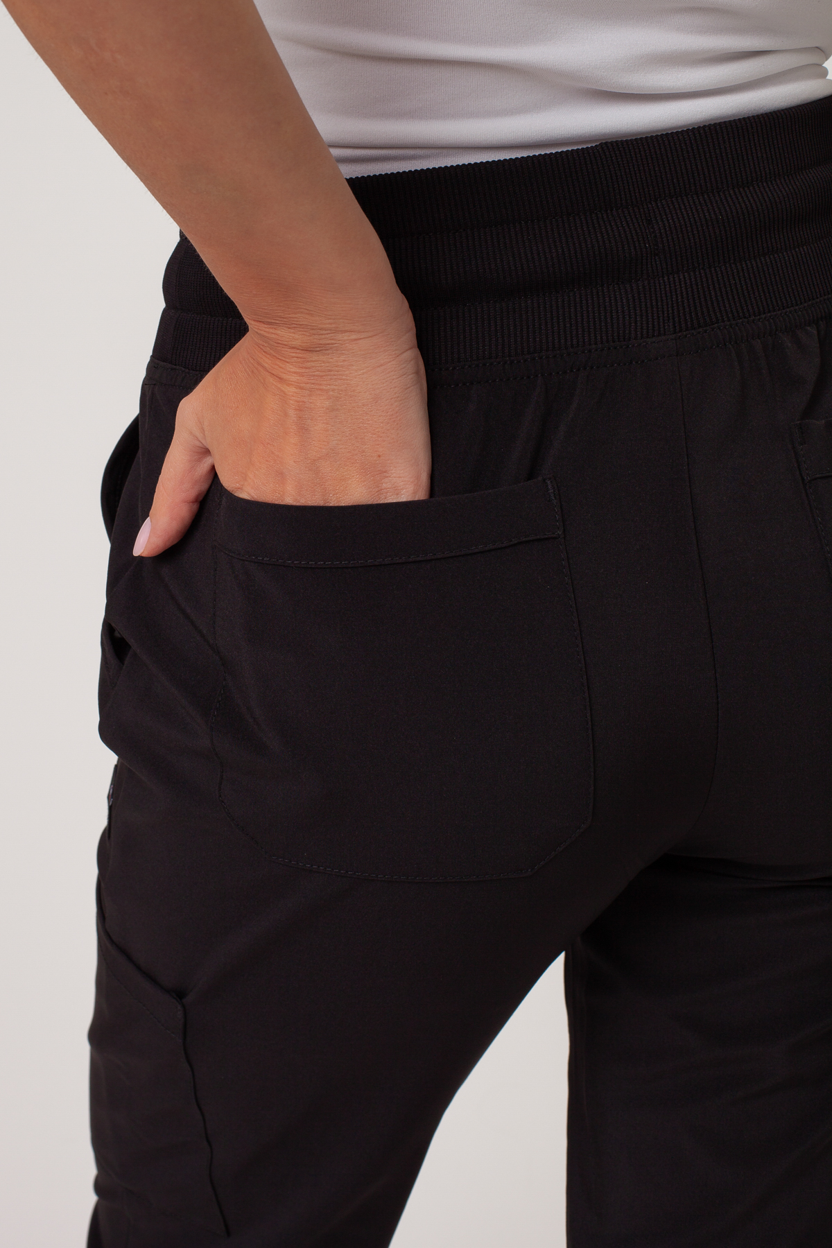 Women's Dickies EDS Essentials Jogger scrubs set black-11