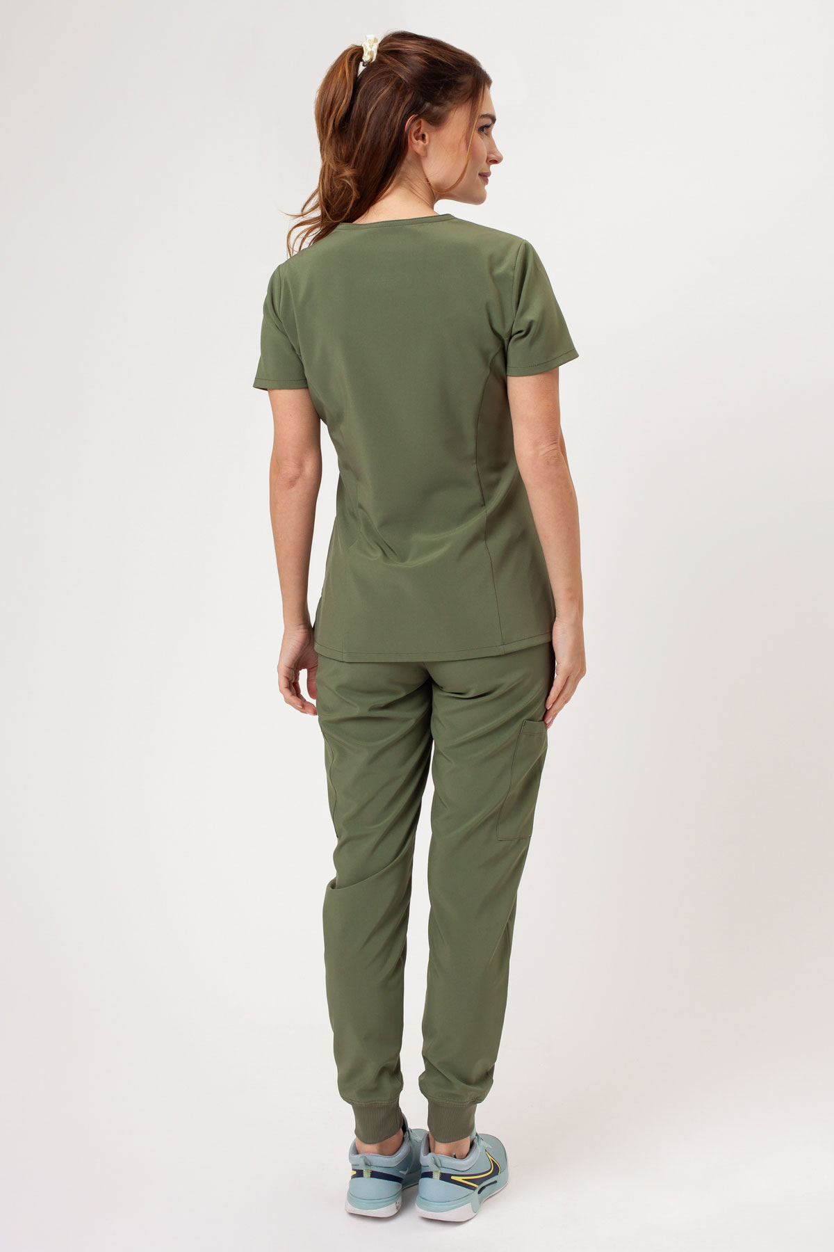 Women's Dickies EDS Essentials Jogger scrubs set olive-1