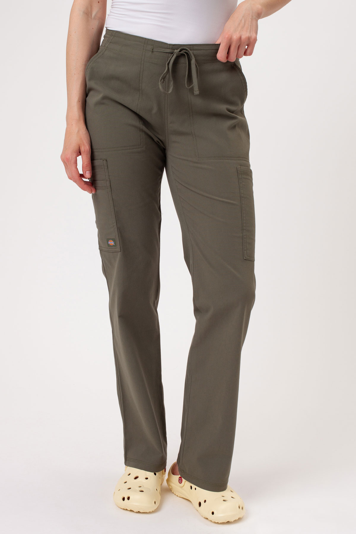 Women's Dickies Forge V-neck scrubs set olive-9