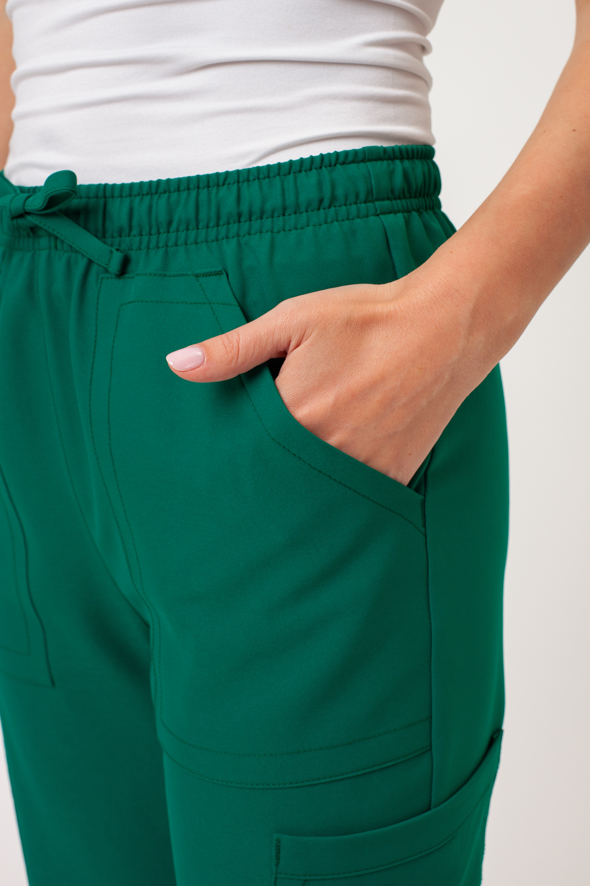Women's Cherokee Ultra Cargo scrub trousers hunter green-3