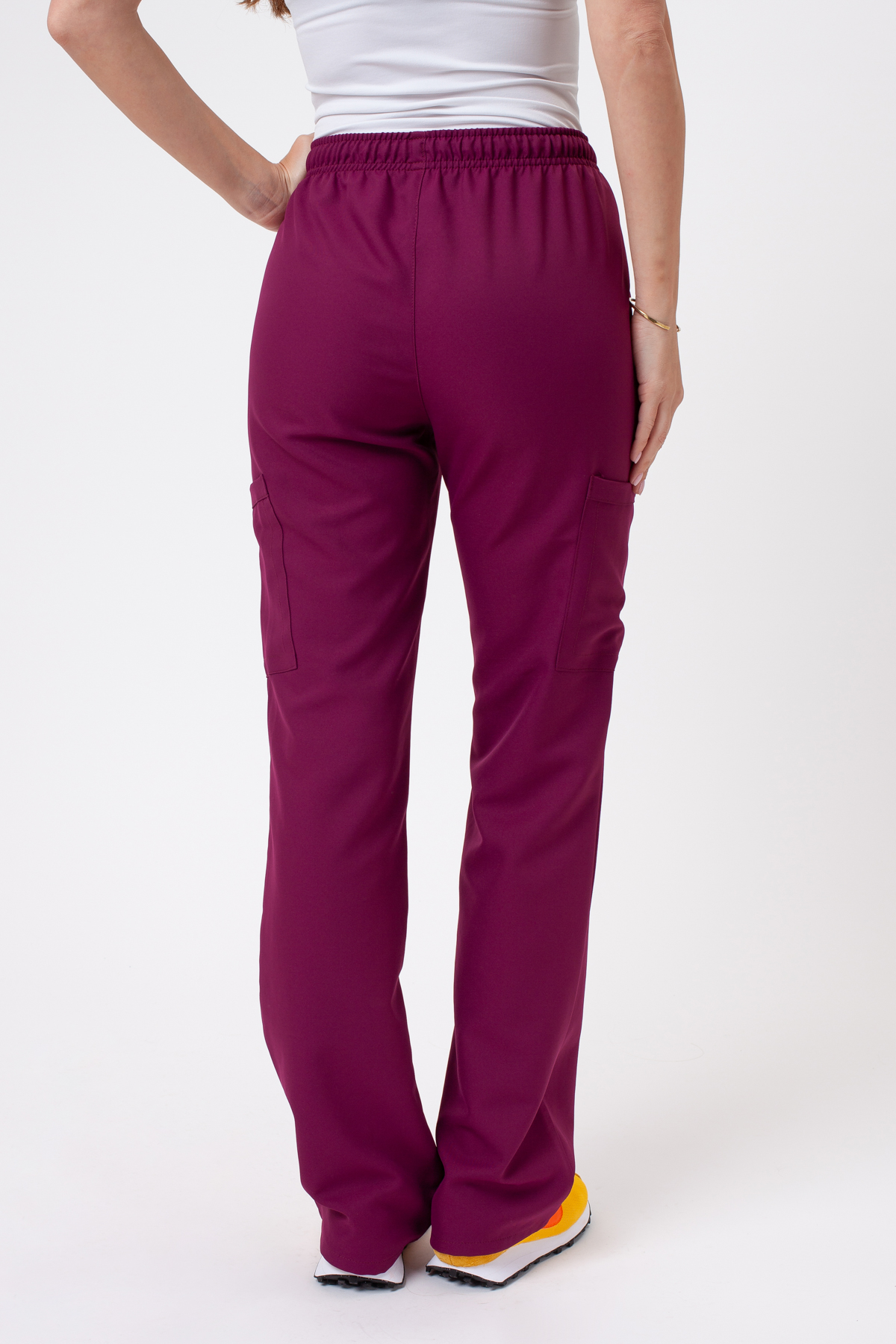 Women's Cherokee Ultra V-neck scrubs set wine-9