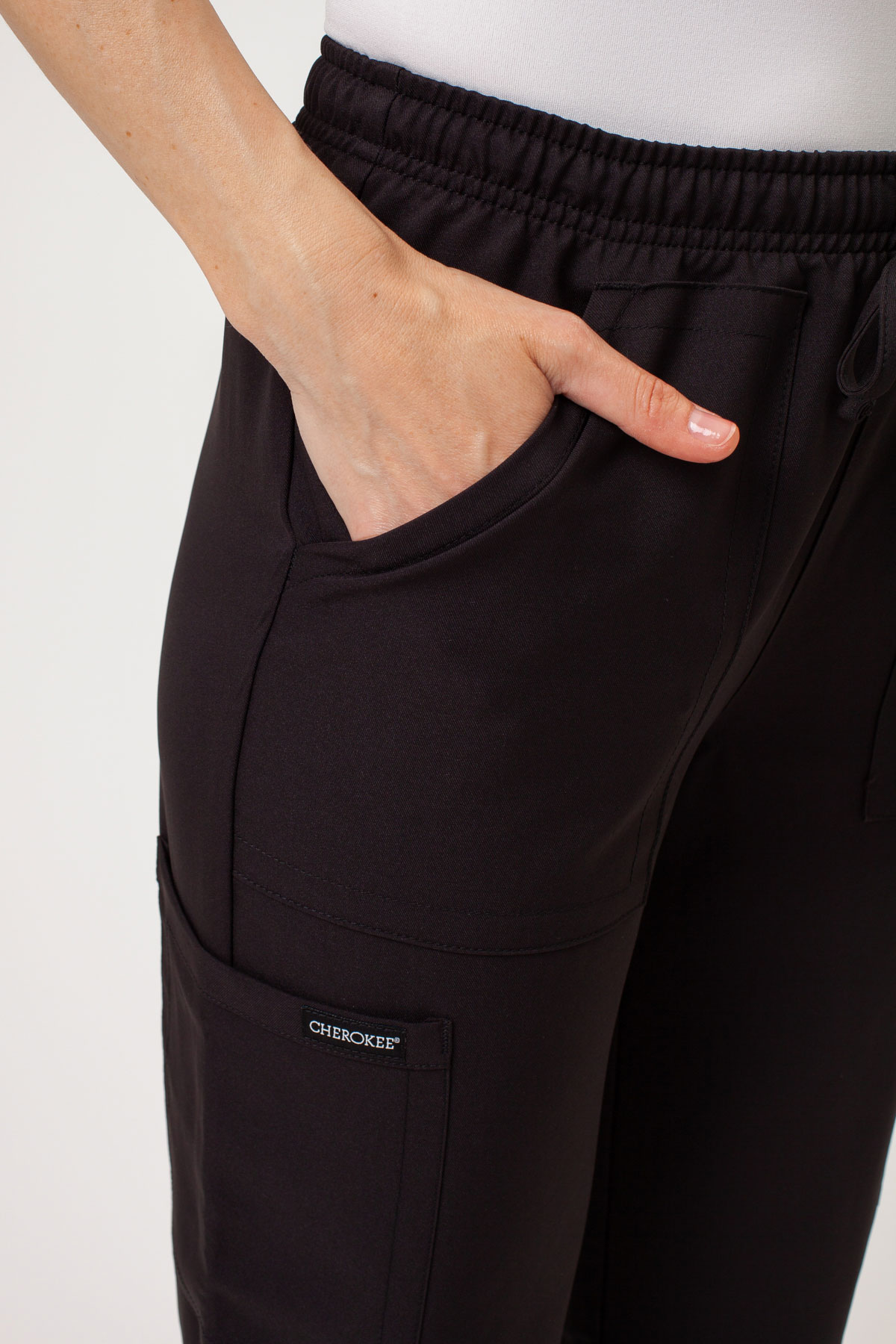 Women's Cherokee Ultra Cargo scrub trousers black-2