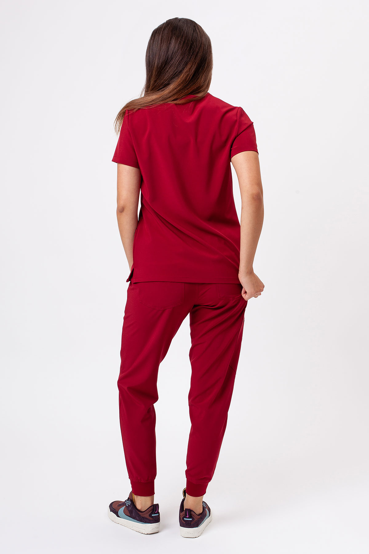 Women's Sunrise Move Pulse scrub top burgundy-5
