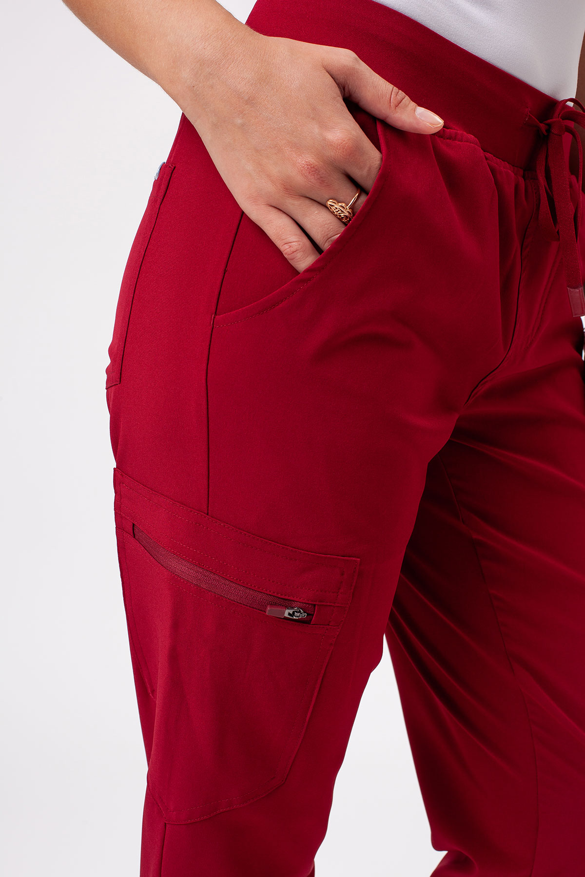 Women's Sunrise Move Go scrub trousers burgundy-3