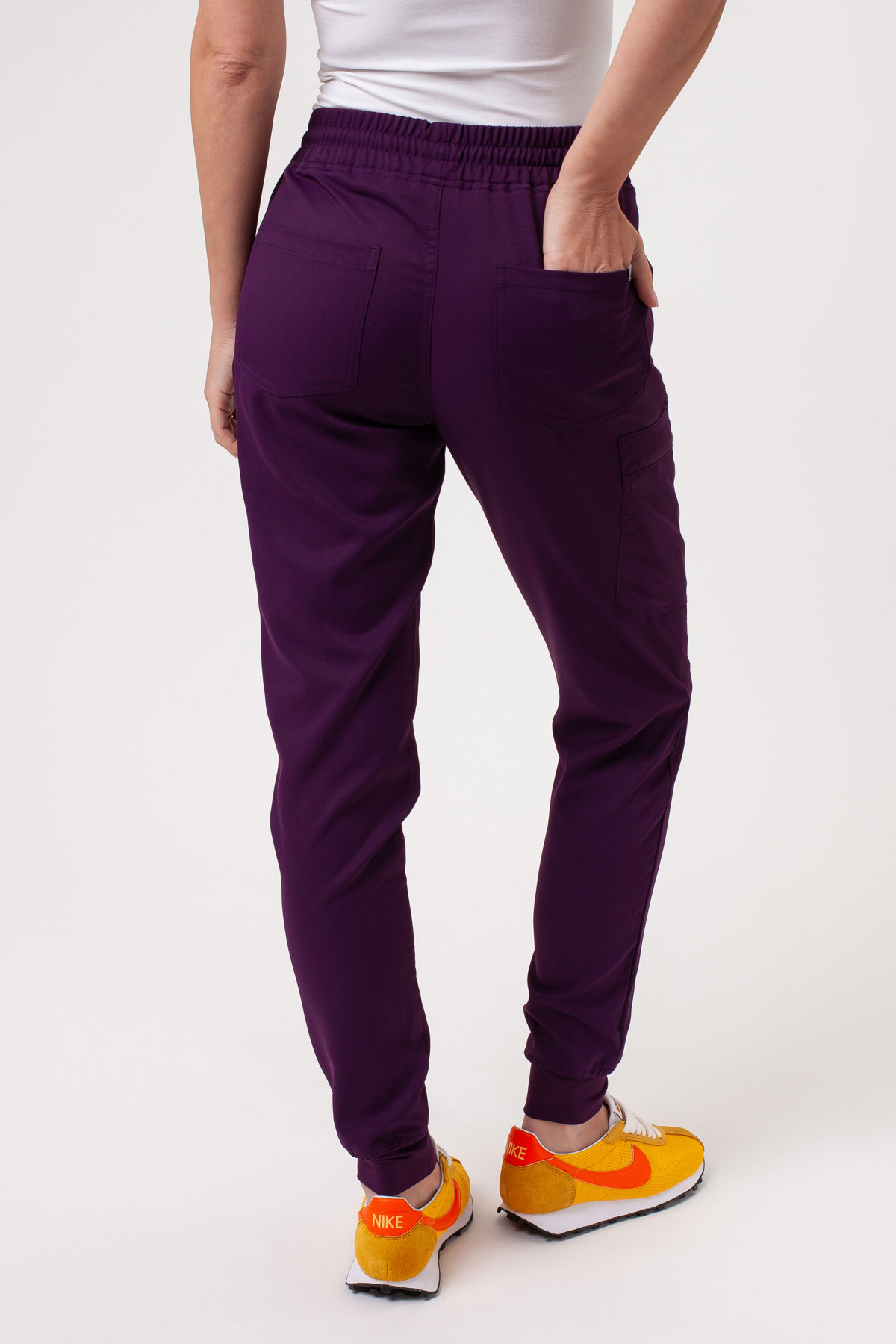 Women's Sunrise Lite Fit jogger scrub set eggplant-8