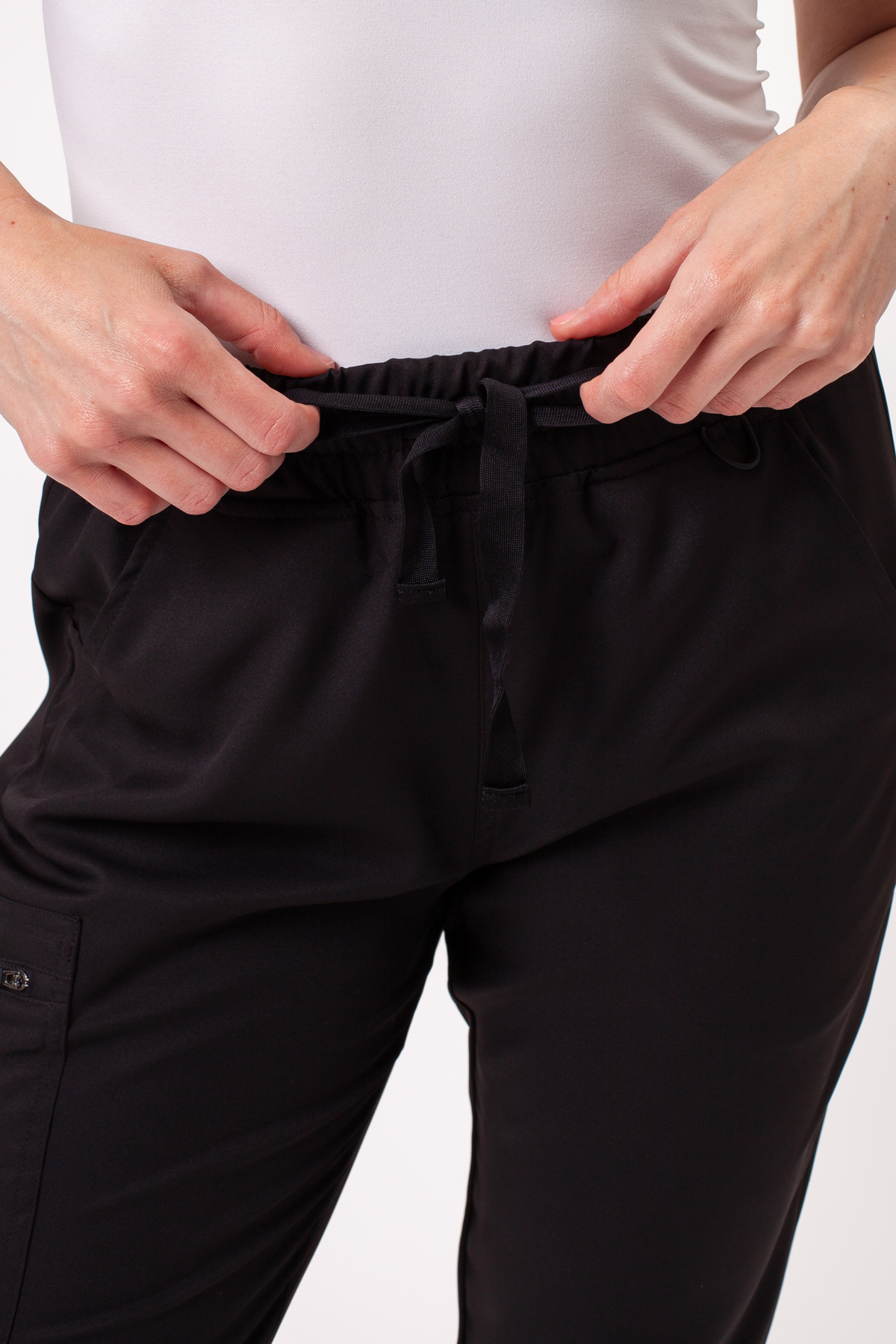 Women's Sunrise Lite Fit jogger scrub set black-12