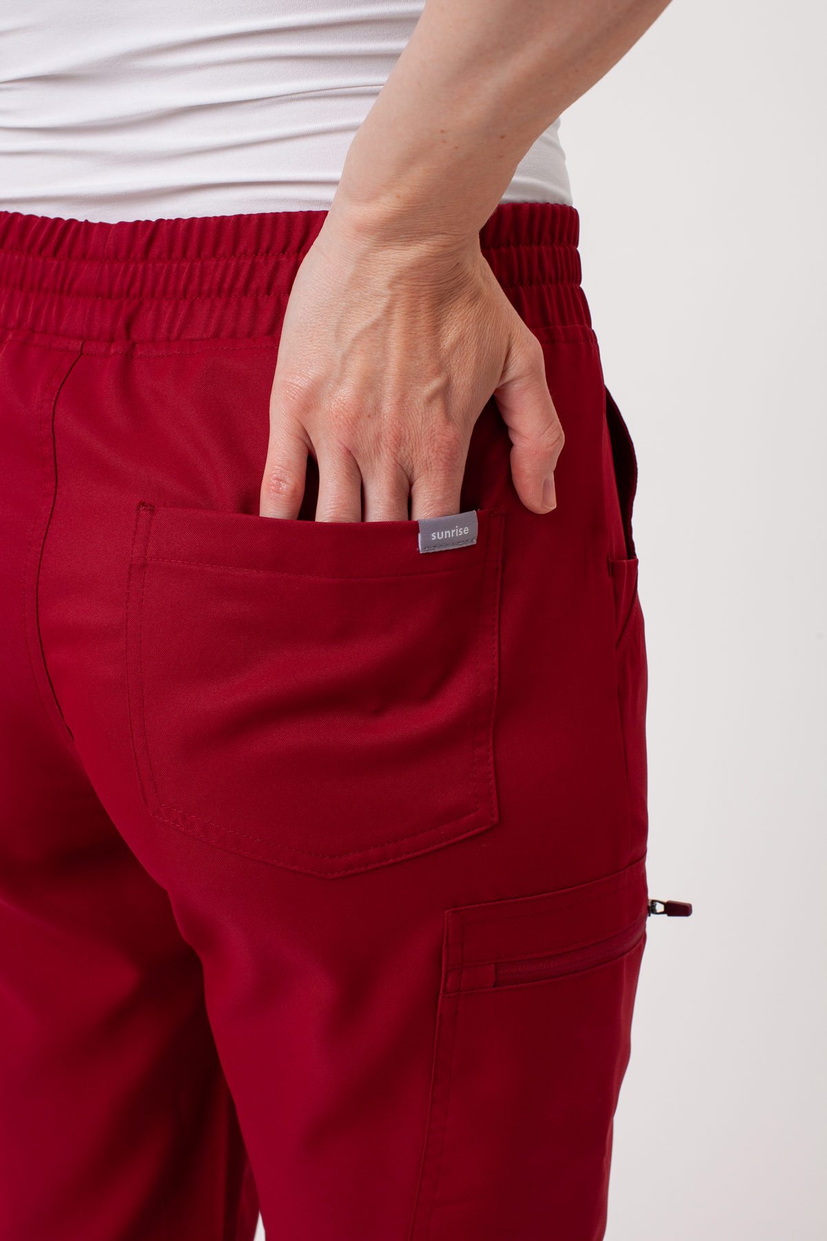 Women’s Sunrise Lite Fit jogger scrub trousers burgundy-3