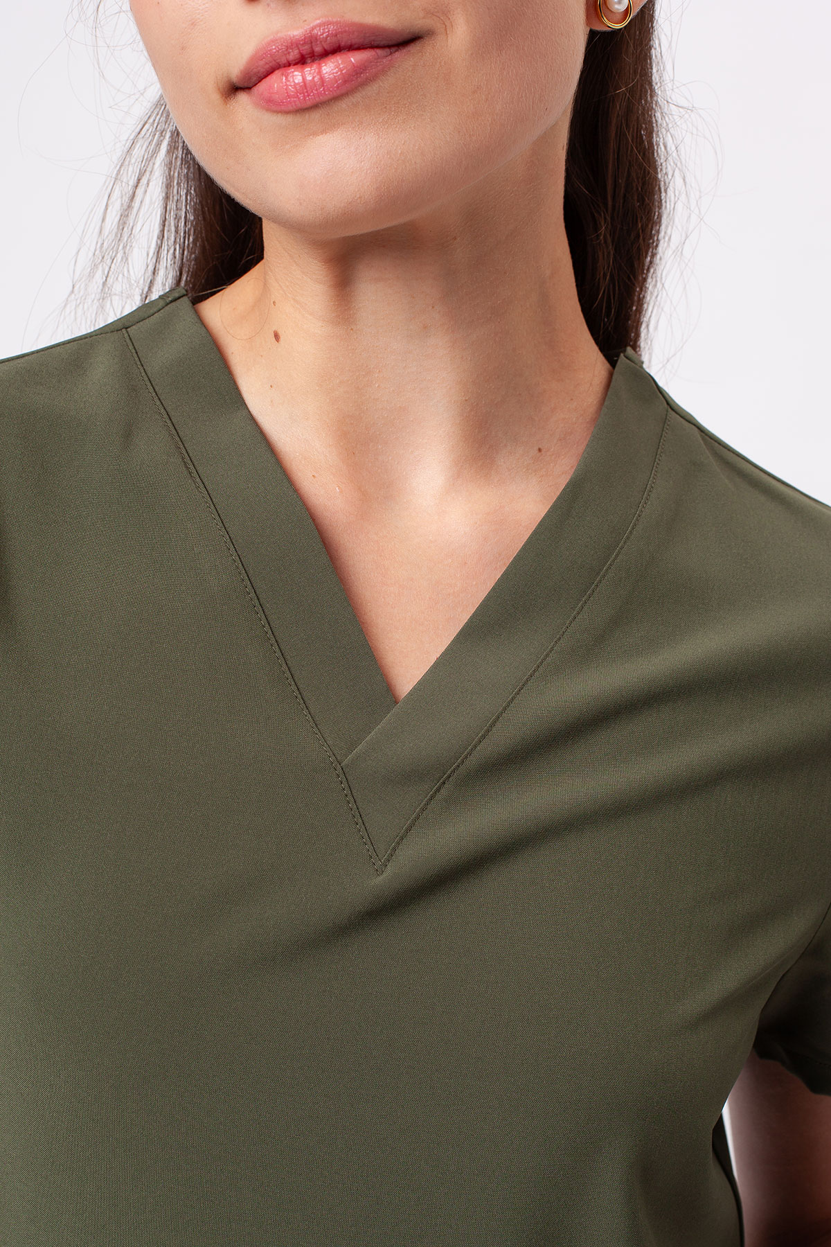 Women's Sunrise Move Pulse scrub top olive-2