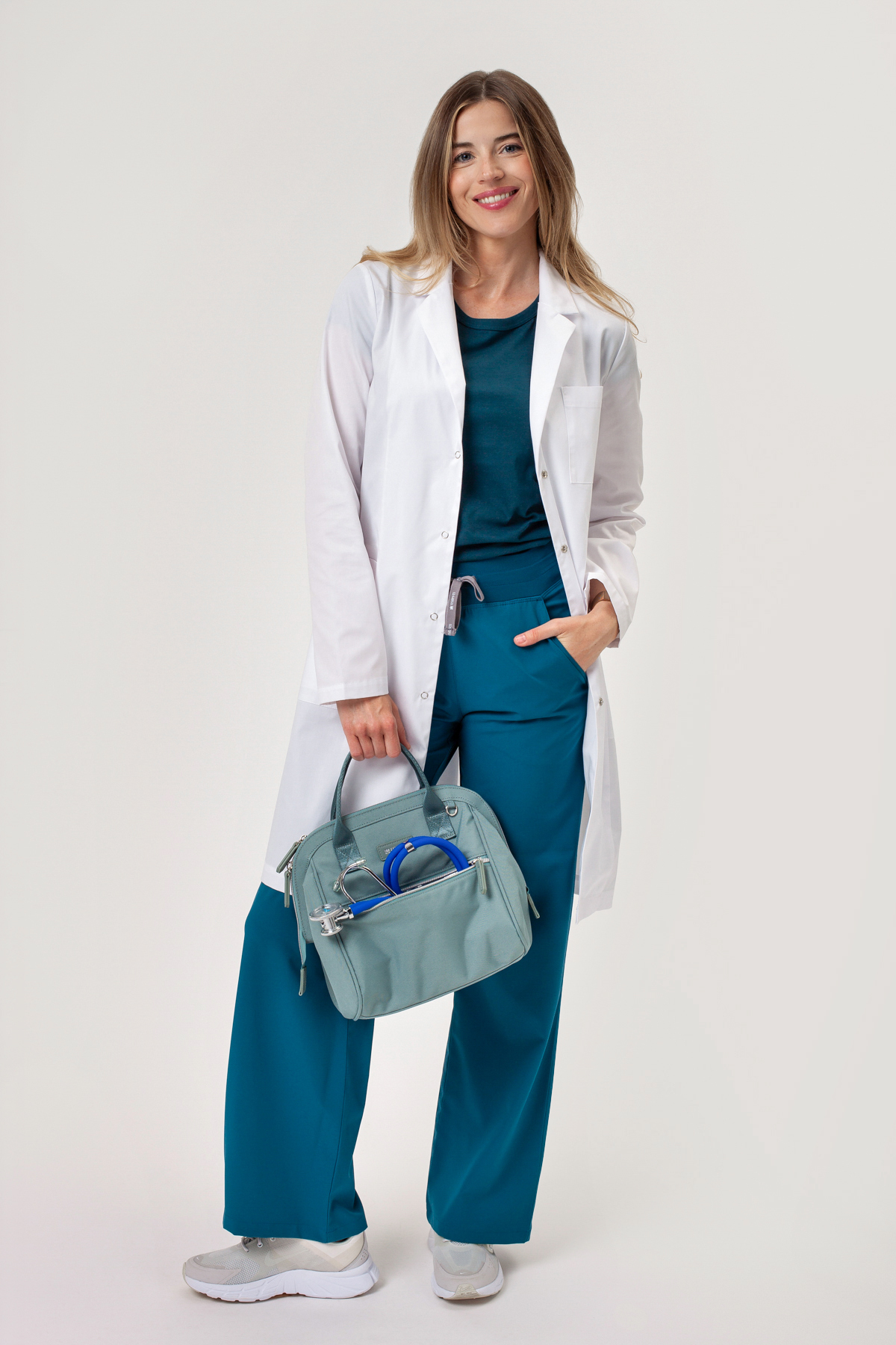 Women’s Sunrise Basic Lab coat-16