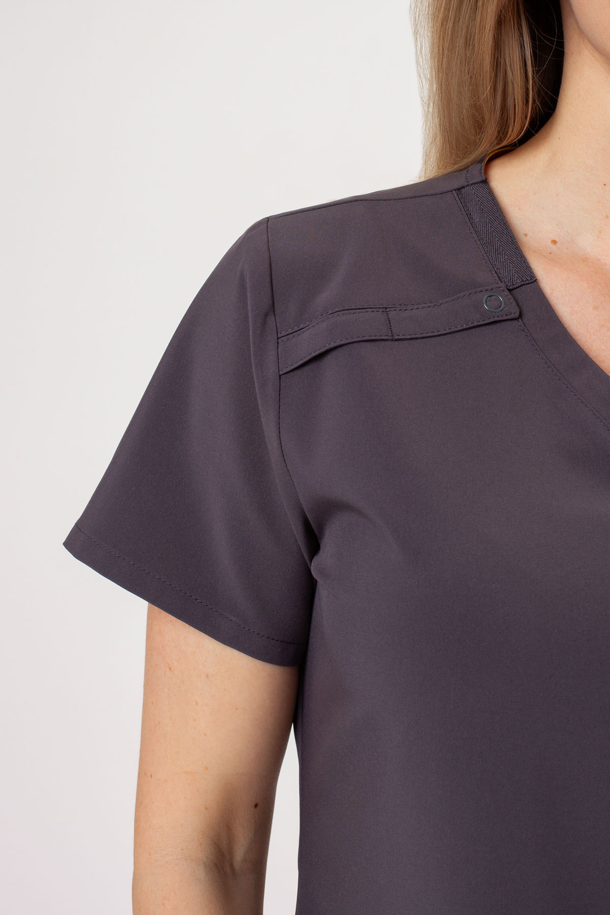 Women’s Dickies EDS Essentials V-neck scrub top pewter-3