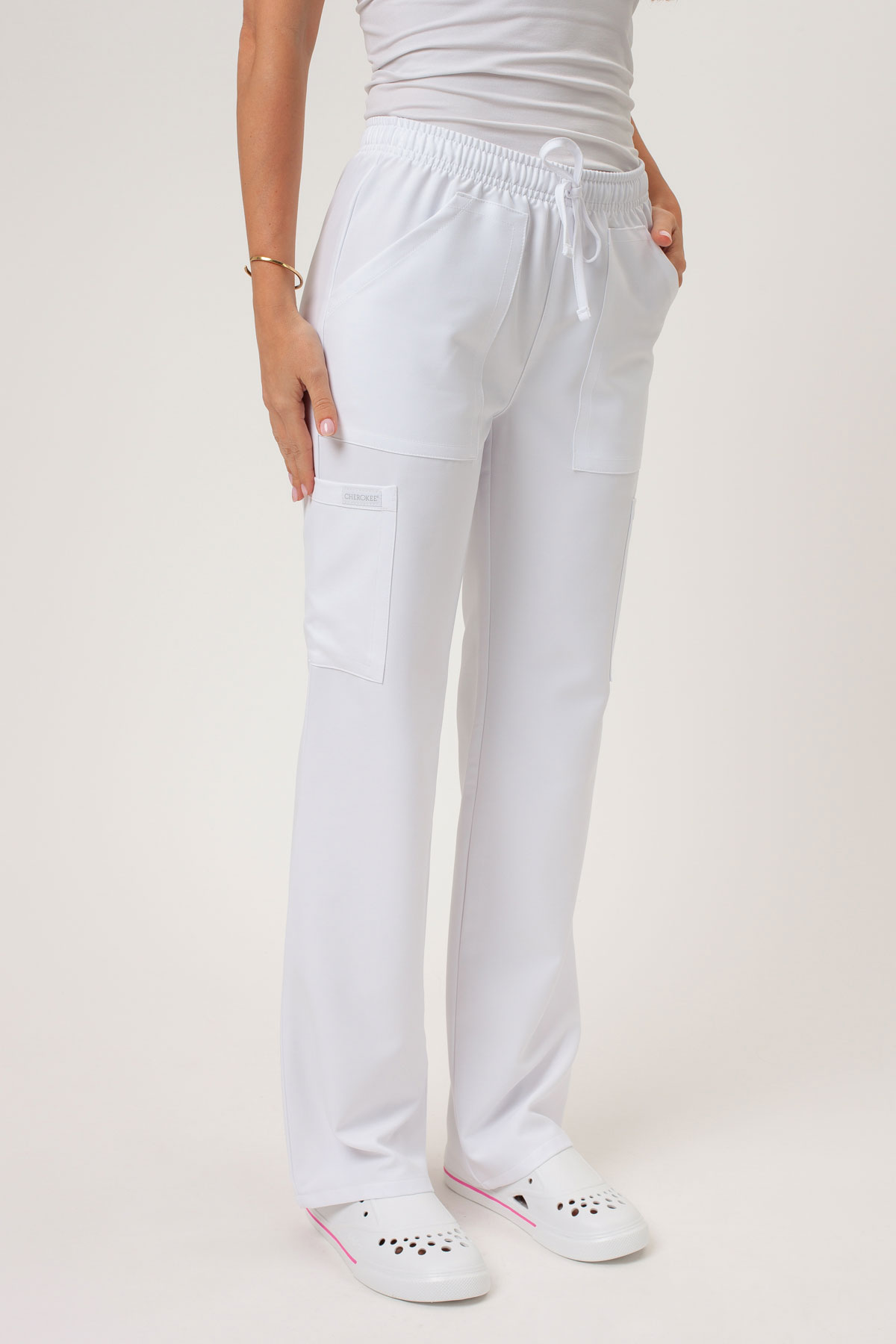 Women's Cherokee Ultra V-neck scrubs set white-8