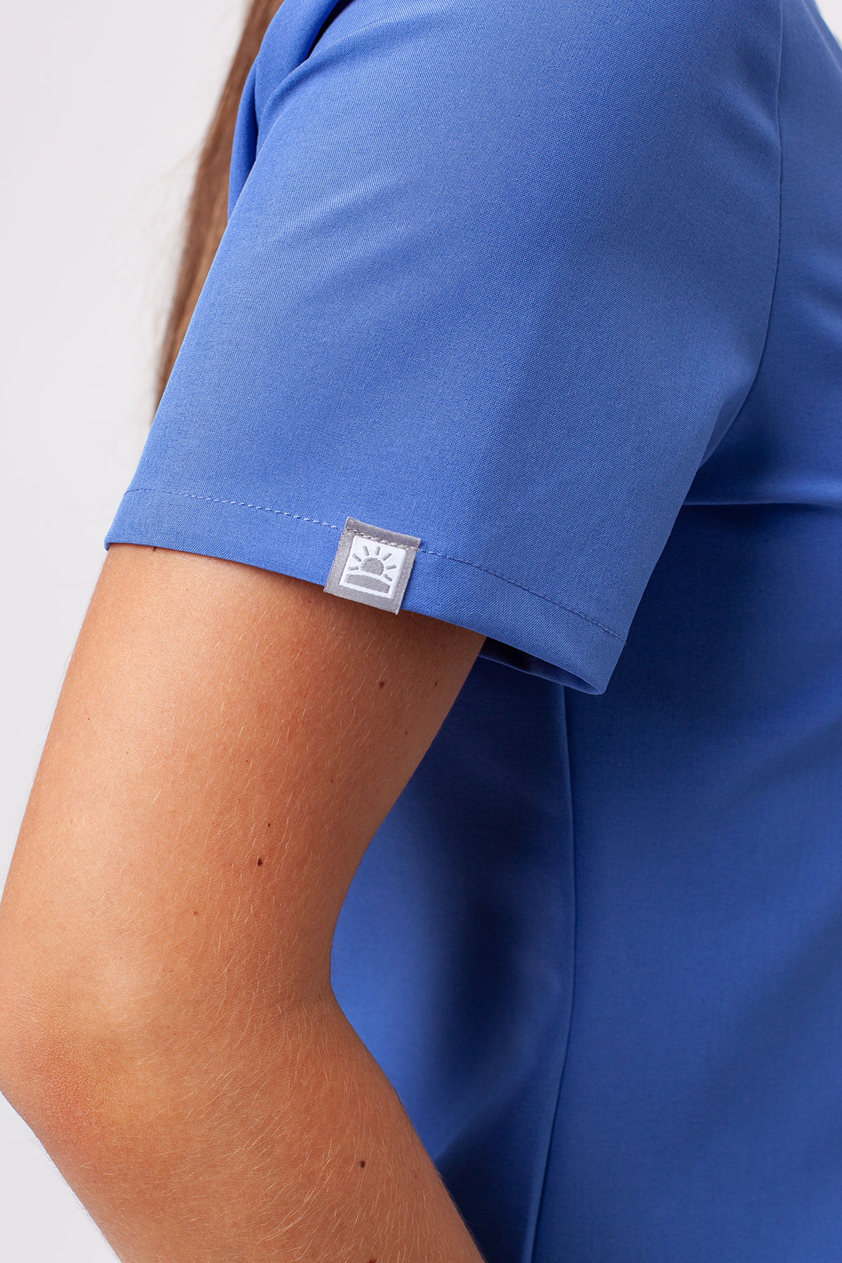Women's Sunrise Move Pulse scrub top ceil blue-5