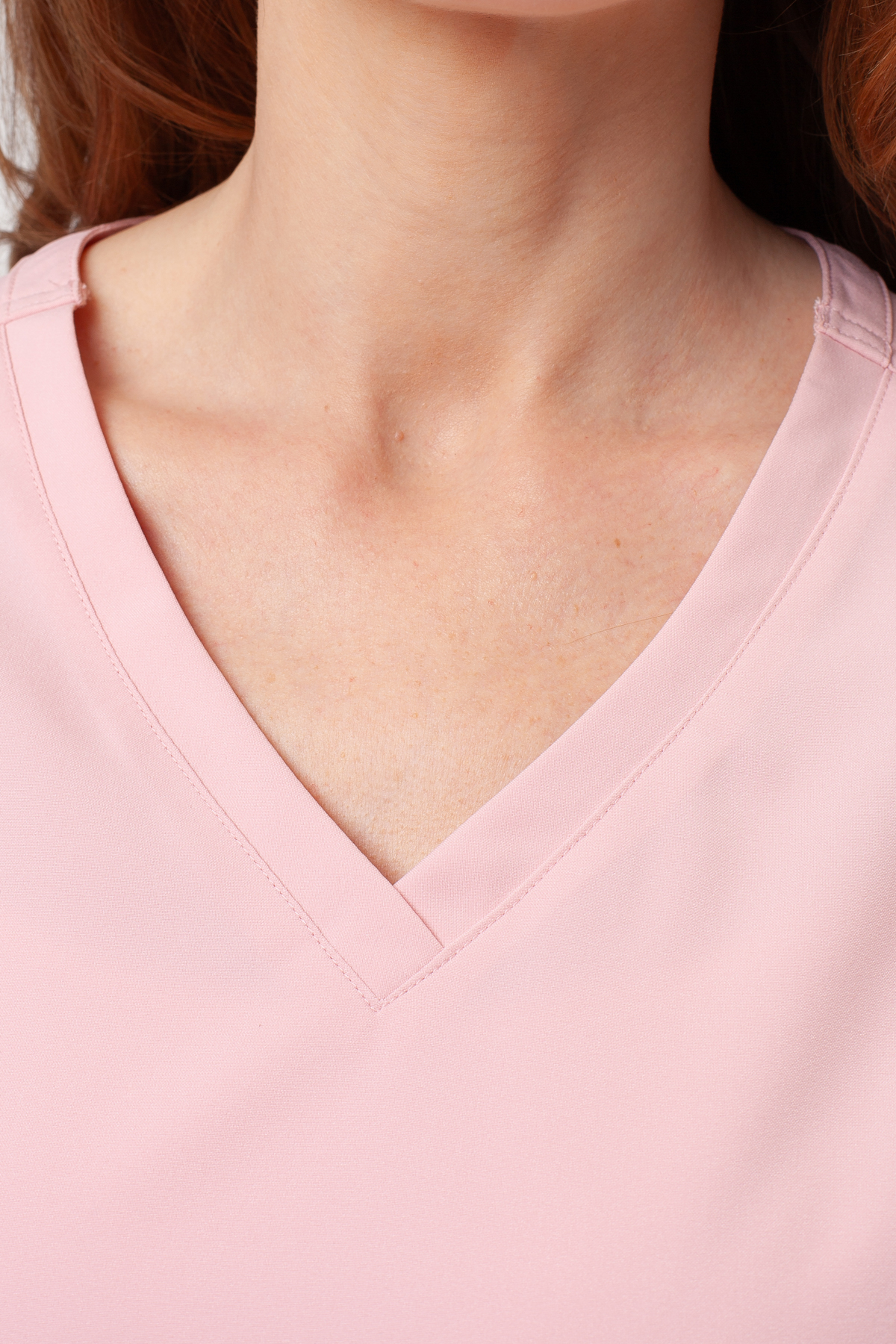 Women’s Maevn Momentum Double V-Neck scrub top pink grapefruit-4