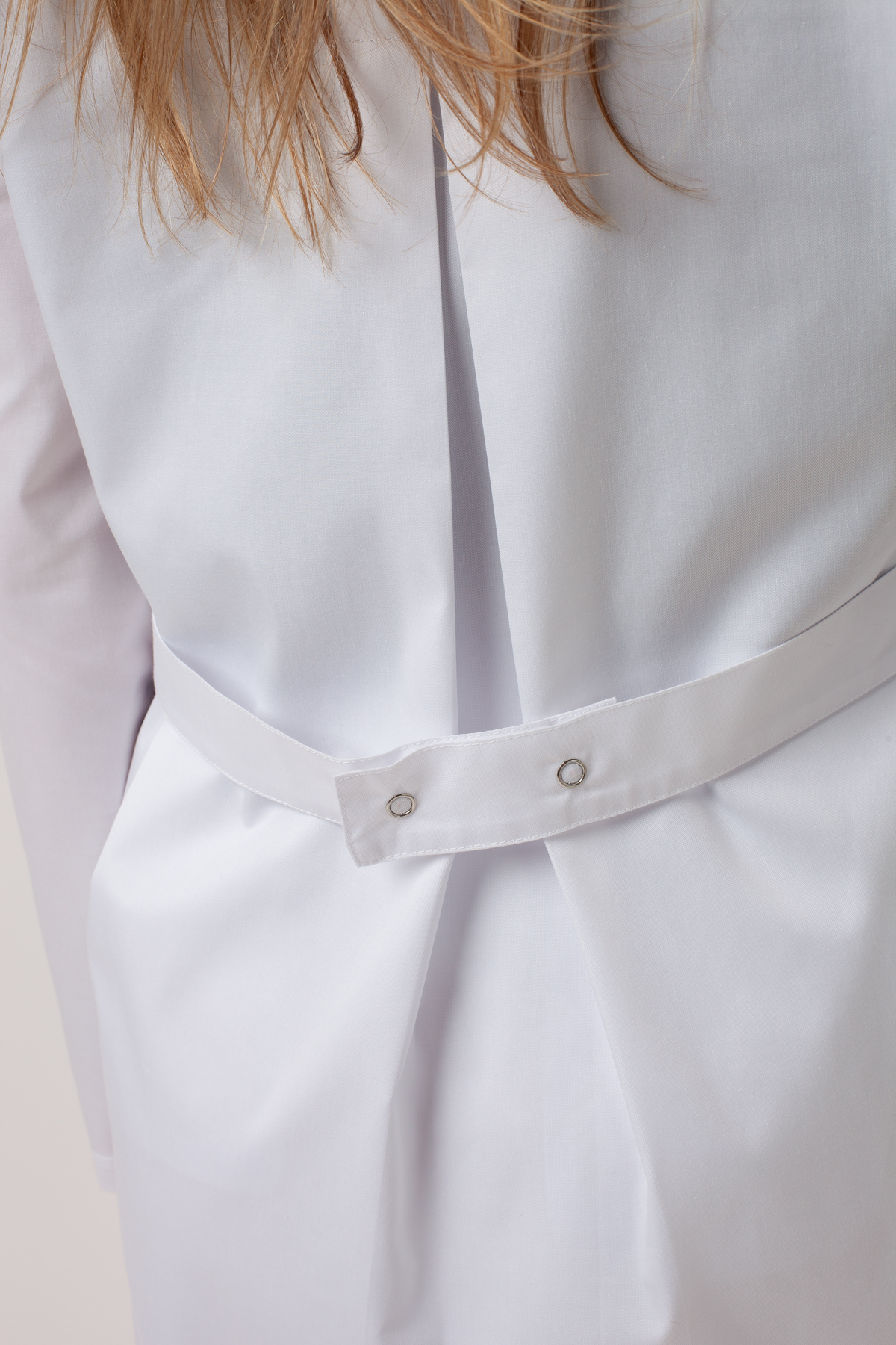 Women’s Sunrise Lab-1 lab coat-5