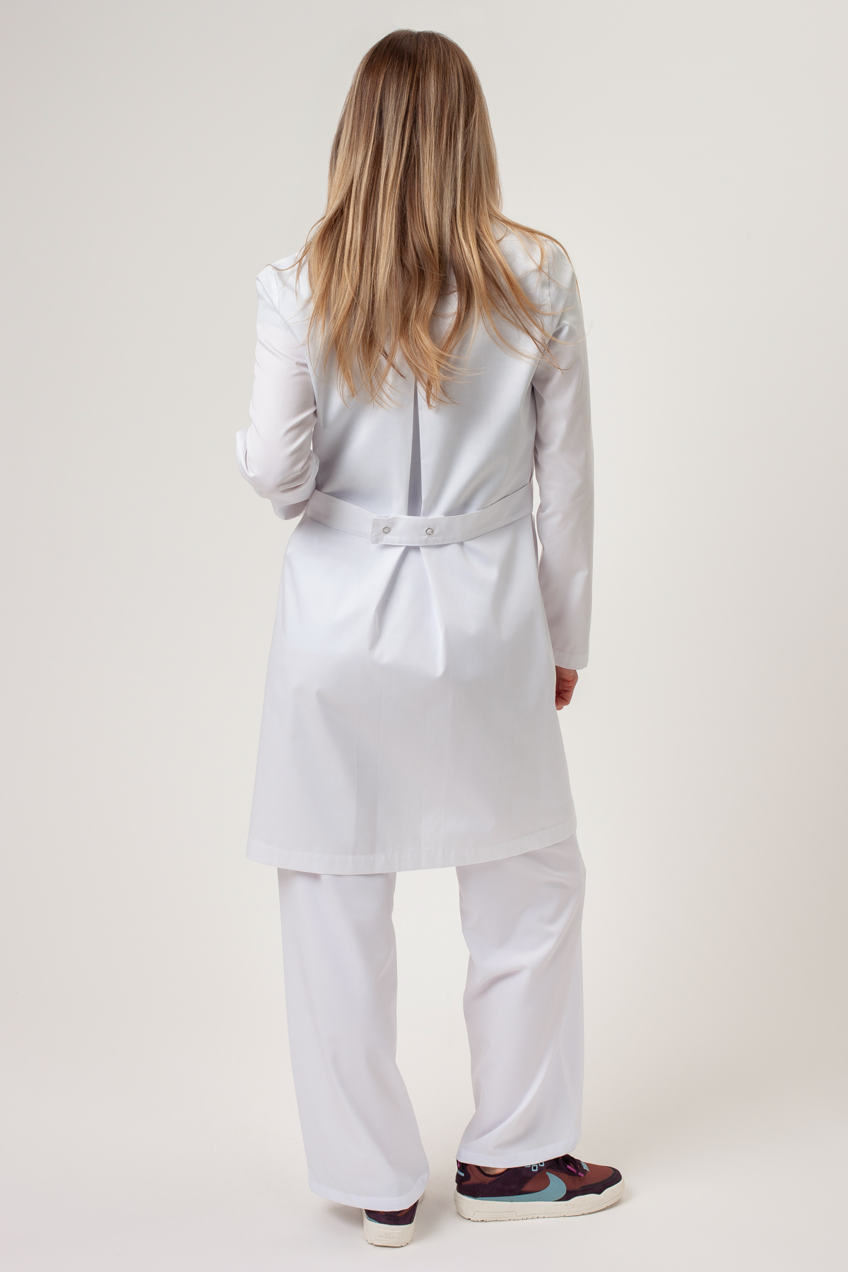 Women’s Sunrise Lab-1 lab coat-2