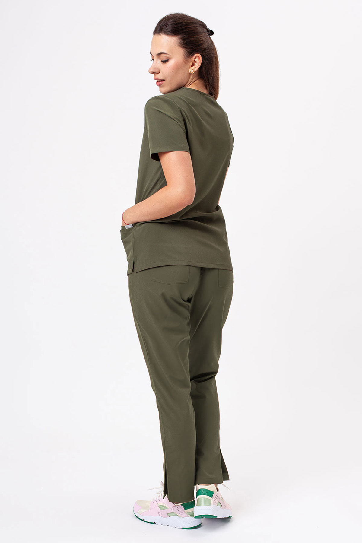 Women's Sunrise Move Line scrub trousers olive-6