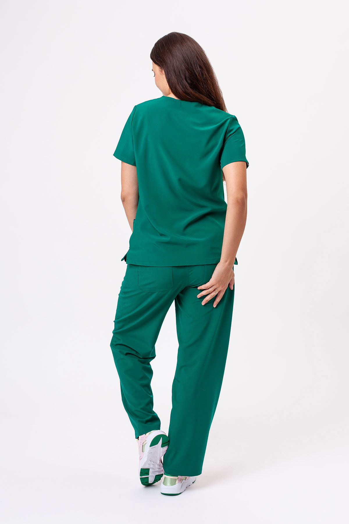 Women's Sunrise Move Zen scrub set green-2