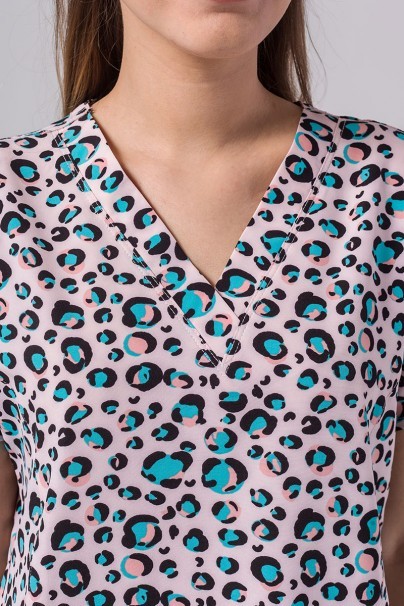 Women’s Maevn Prints scrub top Pastel Leopard-4