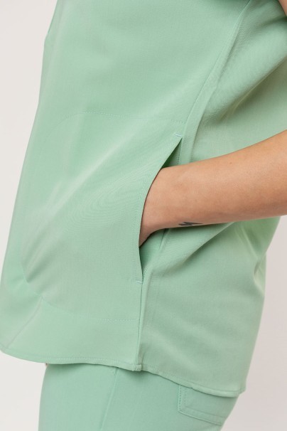 Women’s Uniforms World 518GTK™ Avant On-Shift scrubs set pistachio-9