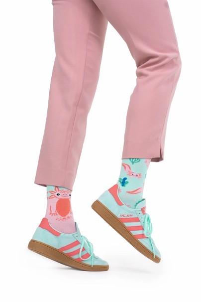 A lot of Axolotls COLOURFUL SOCKS – MANY MORNINGS-2