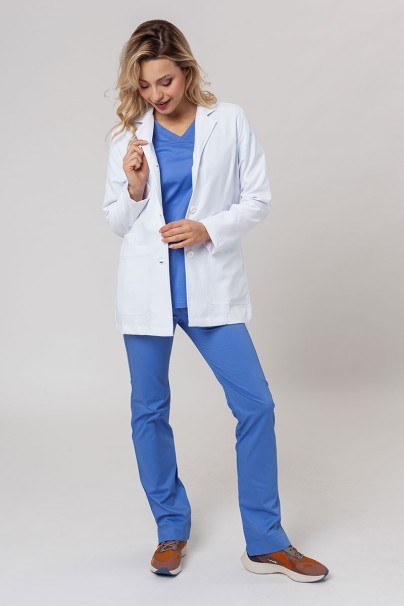 Women's Maevn Momentum Short (elastic) lab coat-1