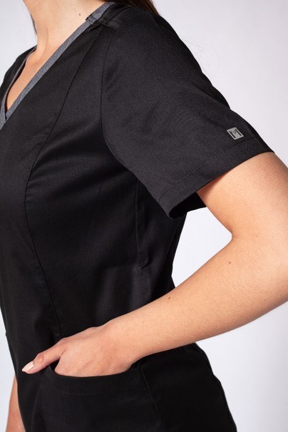 Women’s Maevn Matrix Contrast scrub top black-5