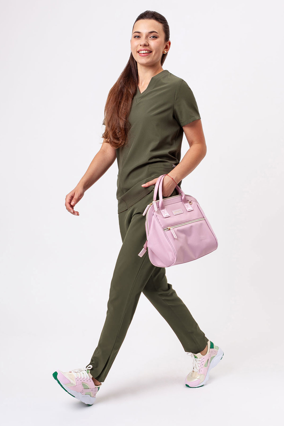 Women's Sunrise Move Line scrub set olive