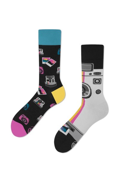 Insta Snap COLOURFUL SOCKS – MANY MORNINGS-1